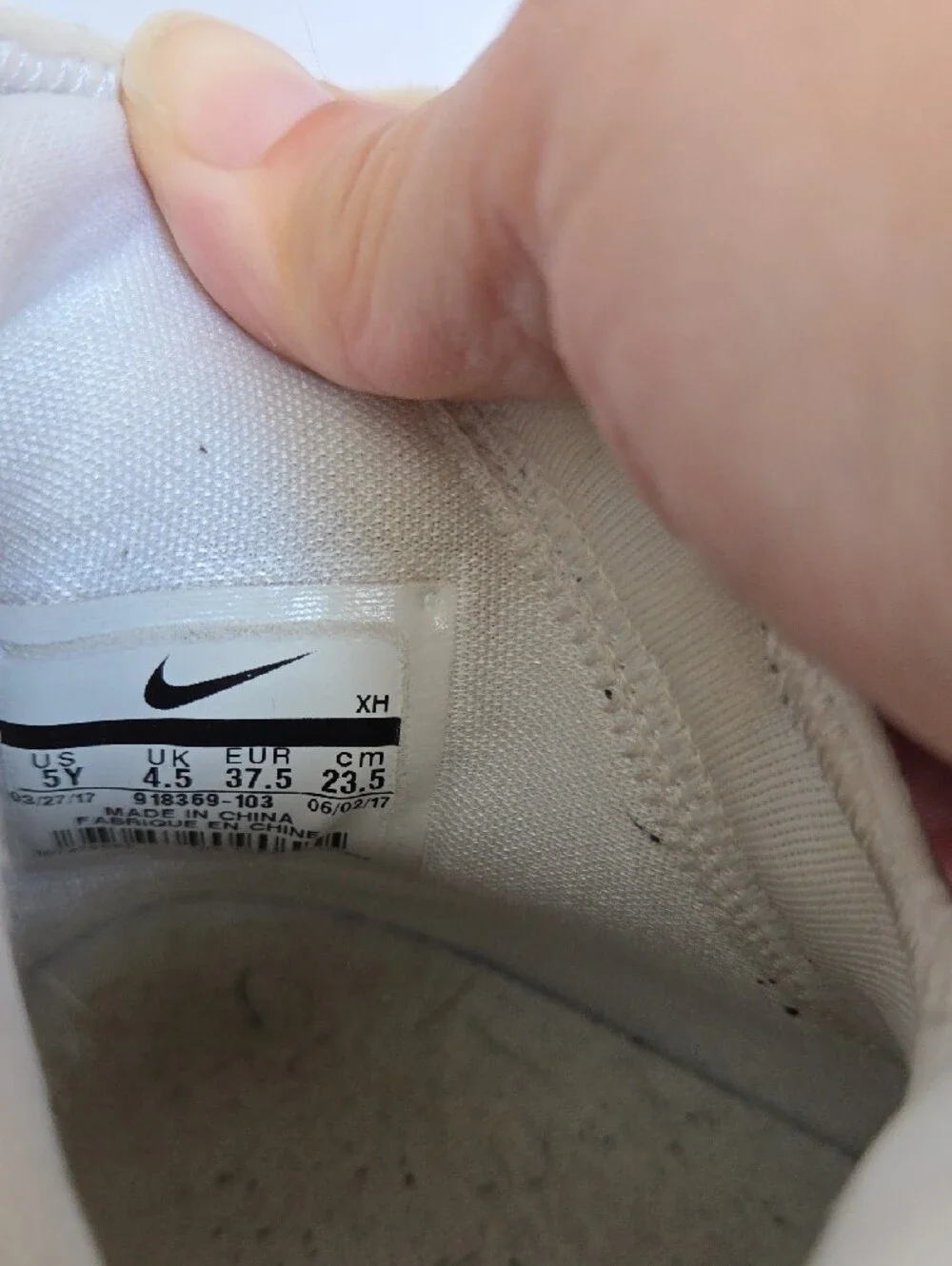 Nike LeBron Soldier 11 Basketball Sneakers